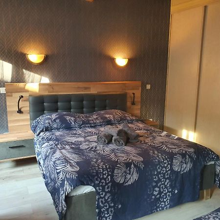 Hotel Du Centre Gueugnon Eksteriør bilde