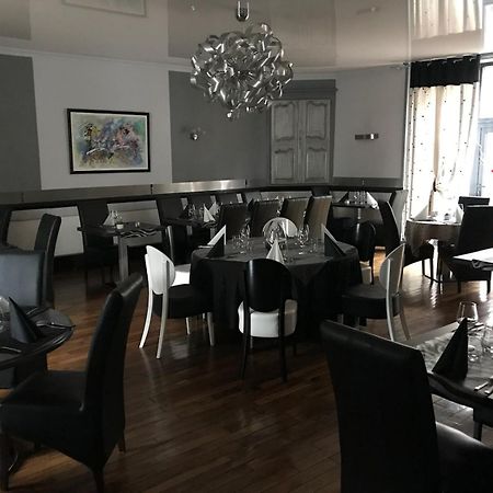 Hotel Du Centre Gueugnon Eksteriør bilde