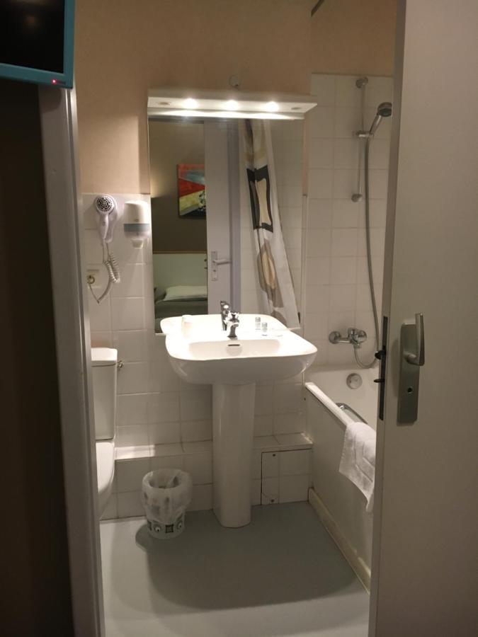 Hotel Du Centre Gueugnon Eksteriør bilde